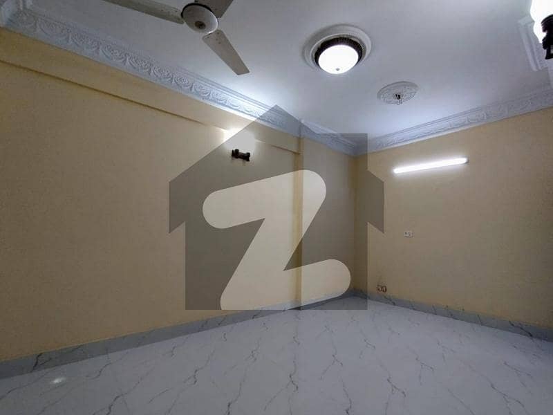 کلفٹن ۔ بلاک 2 کلفٹن,کراچی میں 3 کمروں کا 13 مرلہ فلیٹ 2.0 لاکھ میں کرایہ پر دستیاب ہے۔