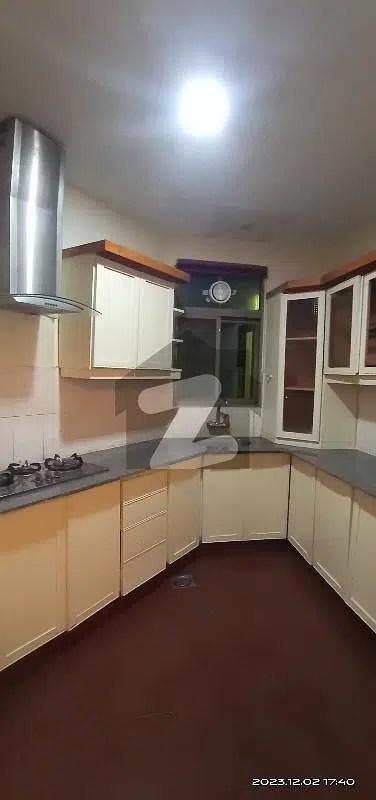 Beautiful apartments 3 bed room attach washroom d d TV launch kitchen