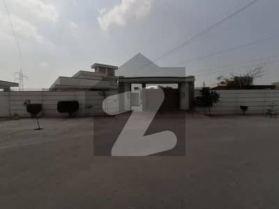 6 Kanal House Is Available For Sale In Ahmad City Multan
