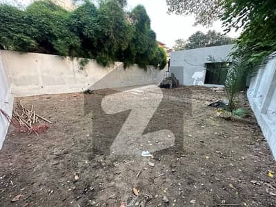 24 Kanal Plot On Main Multan Road Near Thoker Niaz Baig