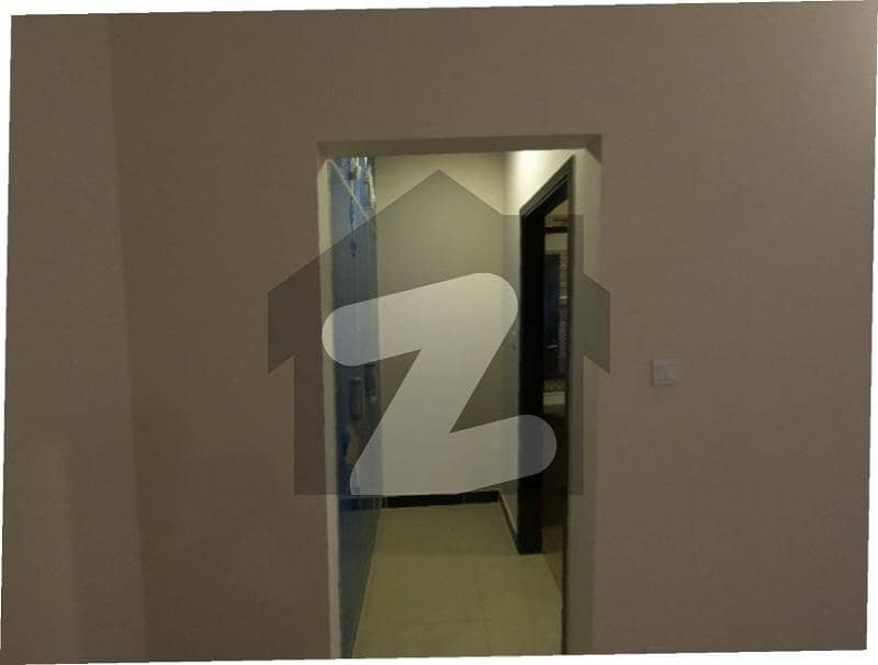 2700 Square Feet Flat For sale In Beautiful Askari 5 - Sector J