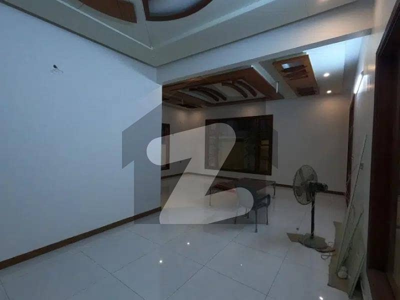 550 Square Yards House In Cantt Of Karachi Is Available For sale