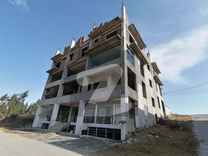 Rawalpindi Housing Society Flat Sized 1000 Square Feet For sale