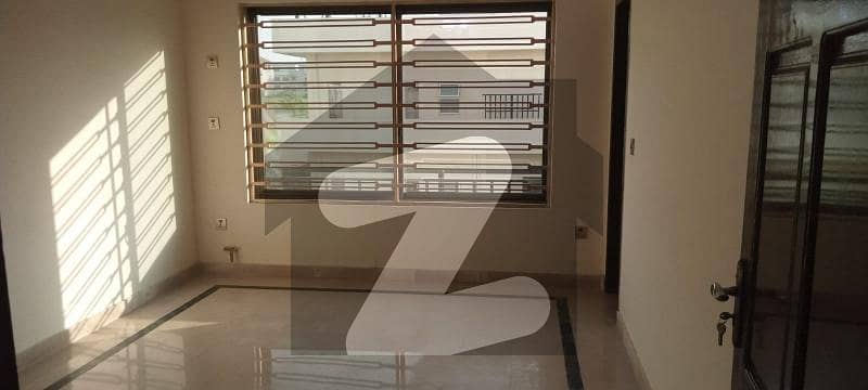 20 Marla Portion For Rent River Garden Islamabad