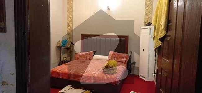 پی اینڈ ڈی ہاؤسنگ سوسائٹی لاہور میں 1 کمرے کا 10 مرلہ مکان 1.9 کروڑ میں برائے فروخت۔