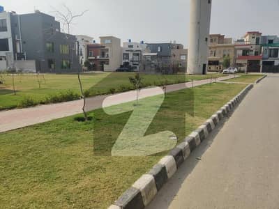 7 Marla Plot On Installment For Sale M7C3 In Lake City Lahore