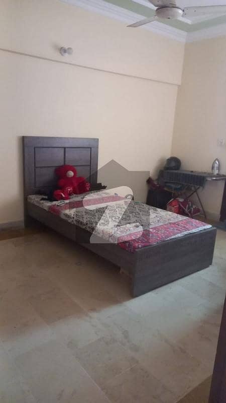 Gulzare Hijri 3 Bedroom With DD Flat Availabel On Sale