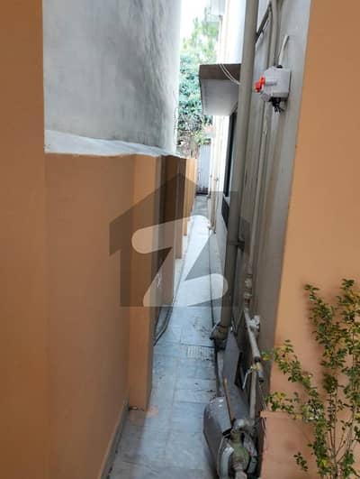 Double Storey House Available For Sale In Habibullah Colony