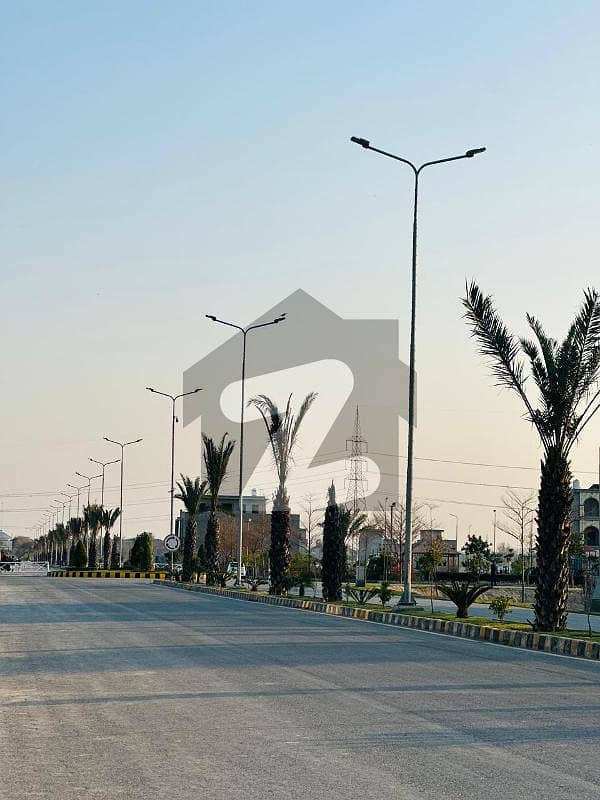 5 Marla Commercial Plot At Prime Location For Sale In Park View City Lahore