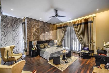 ڈی ایچ اے فیز 7 ڈیفنس (ڈی ایچ اے),لاہور میں 5 کمروں کا 1 کنال مکان 7.35 کروڑ میں برائے فروخت۔
