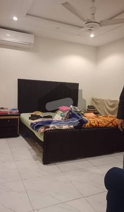 رحمان ولاز لاہور میں 3 کمروں کا 5 مرلہ مکان 1.8 کروڑ میں برائے فروخت۔