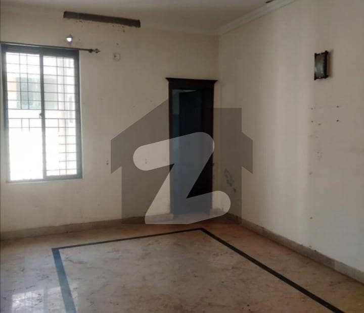 House For sale Is Readily Available In Prime Location Of Johar Town Phase 1 - Block E1