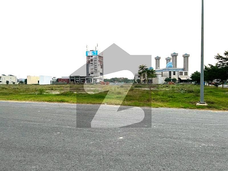 10 Marla Possession Plot 80ft Road For Sale Complete File Available Z5-Block DHA Phase 8