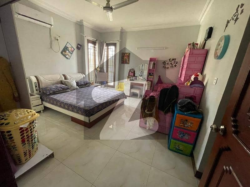VERY WELL MAINTAINED TILE FLOORING HOUSE ON KHYBAN E SEHAR CLOSE TO COMERICAL AVENUE