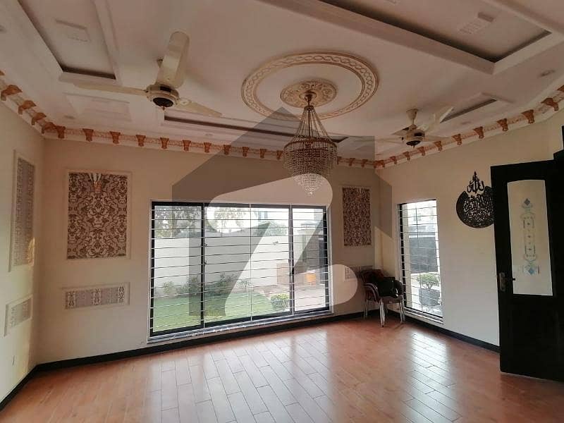 Prime Location 5 Marla House For rent In Park View City - Executive Block Lahore
