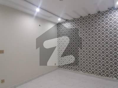 ایل ڈی اے ایوینیو ۔ بلاک ڈی ایل ڈی اے ایوینیو,لاہور میں 3 کمروں کا 1 کنال بالائی پورشن 62.0 ہزار میں کرایہ پر دستیاب ہے۔