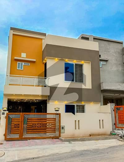 House In Bahria Town Phase 8 For Sale