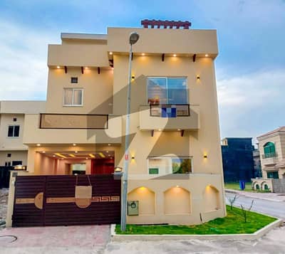 Bahria Town Phase 8 House Sized 5 Marla Is Available