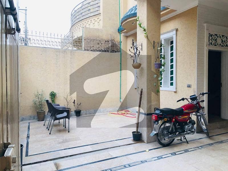 ارباب سبز علی خان ٹاؤن ورسک روڈ,پشاور میں 6 کمروں کا 7 مرلہ مکان 2.5 کروڑ میں برائے فروخت۔