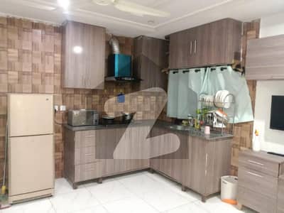 i-8/-1 residential flat for sale