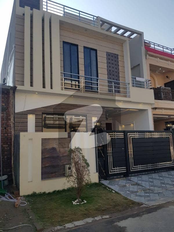 5 Marla Brand New Beautiful House For Sale Near Main Gate In Park View City Topaz Extension Block