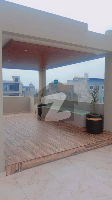 بسم اللہ ہاؤسنگ سکیم جی ٹی روڈ,لاہور میں 3 کمروں کا 3 مرلہ مکان 1.35 کروڑ میں برائے فروخت۔