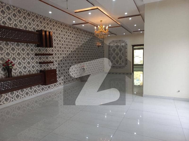 10 Marla New 3bed Tile Floor Upper Portion In Pia Society Near Wapda Town