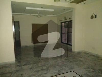 10 MARLA UPPER PORTION FOR RENT