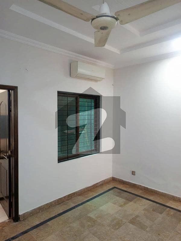 8 Marla Lower Portion For Rent