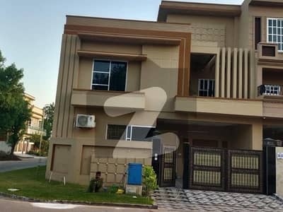 Corner In Citi Housing Phase 1 - Block DD 7 Marla House For sale