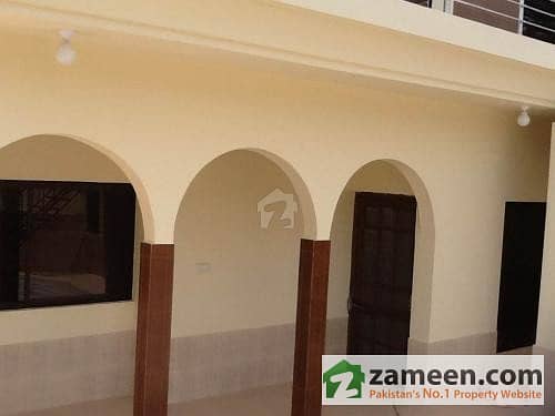 F-10 - 666 Yards 8 Beds Brand New Triple Storey House Is For Rent