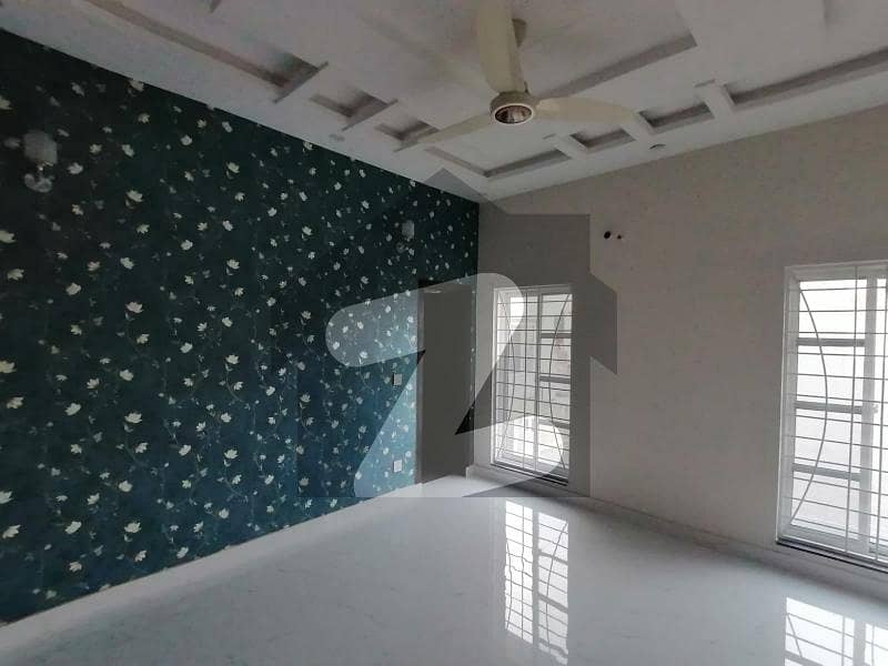 پارک ویو سٹی ۔ جیڈ ایکسٹینشن بلاک پارک ویو سٹی,لاہور میں 4 کمروں کا 5 مرلہ مکان 2.2 کروڑ میں برائے فروخت۔