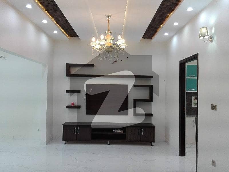 Wapda Town Phase 1 - Block G2 House For sale Sized 5 Marla