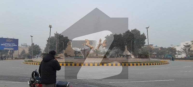 پارک ویو سٹی ۔ ٹوپز بلاک پارک ویو سٹی,لاہور میں 10 مرلہ رہائشی پلاٹ 1.8 کروڑ میں برائے فروخت۔