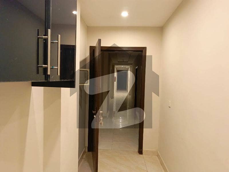 1 BEDROOM APARTMENT FOR RENT IN SECTOR E BAHRIA TOWN LAHORE