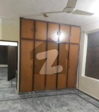 Good 5 Marla Lower Portion For rent In Shaheen Colony