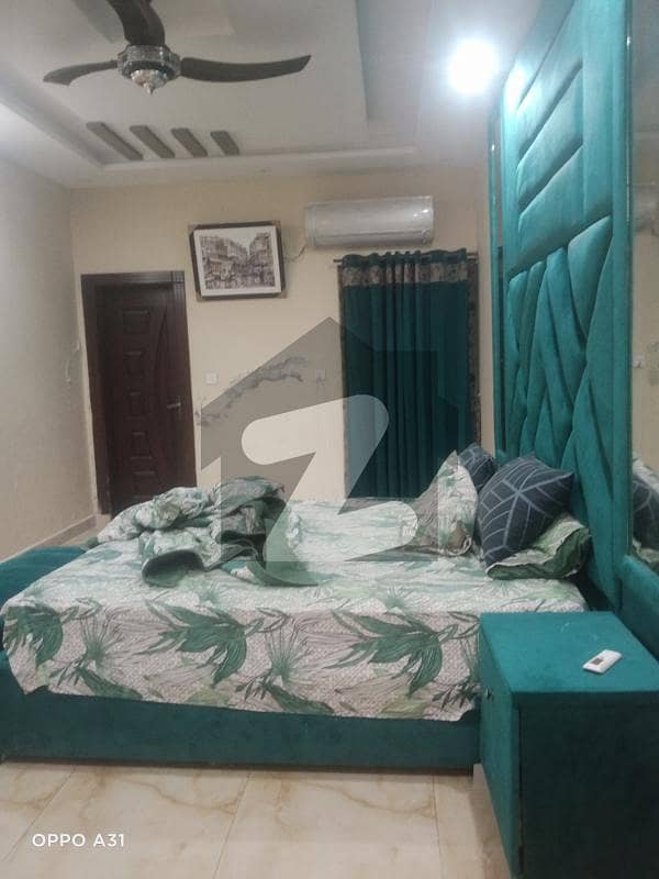 گلشنِ راوی لاہور میں 5 کمروں کا 10 مرلہ مکان 1.25 لاکھ میں کرایہ پر دستیاب ہے۔