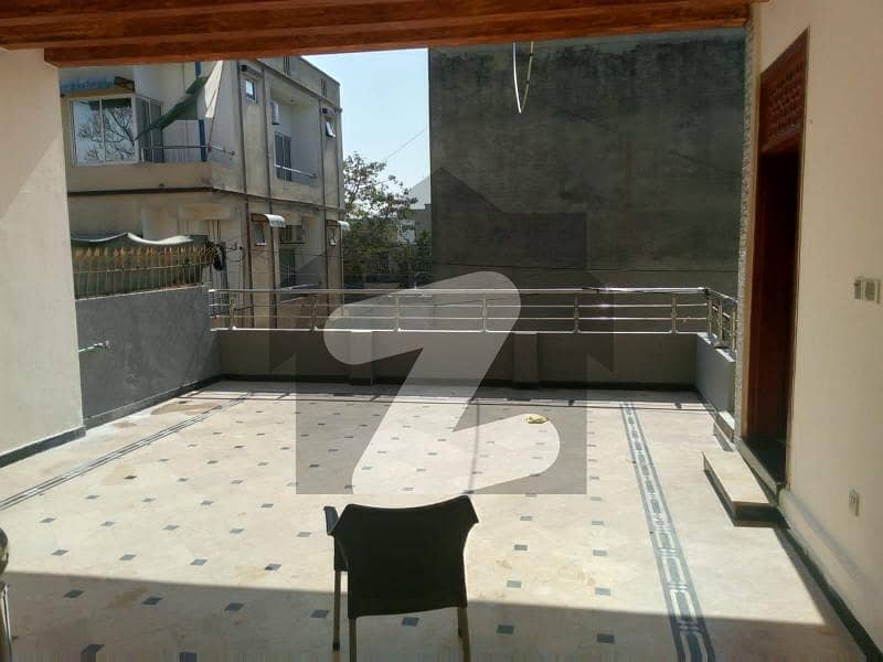 10 Marla 2beds DD Tvl Kitchen Attached Baths Neat Clean Upper Portion For Rent In Gulraiz