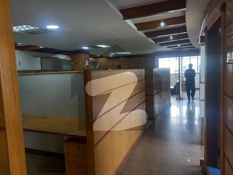 Blue area office 1500 square feet jinnah avenue for sale