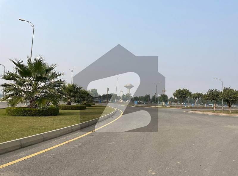 8 Marla Commercial Plot At The Most Sought-After Location In Bahria Orchard Main Bulaevaurd