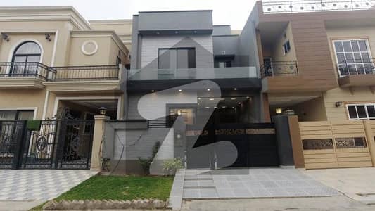 5 Marla Brand New House For Sale In Lake City - Sector M-7B Lahore