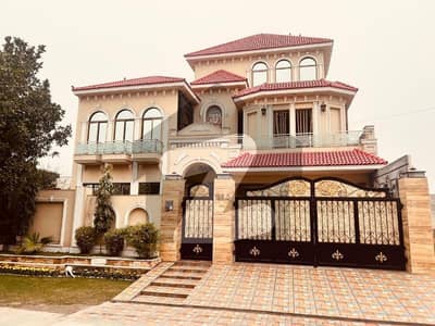 1 Kanal Double Storey Like A Brand New House For Sale In OPF Housing Society Phase 1