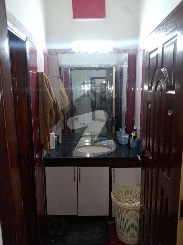 5 MARLA UPPER PORTION AVAILABLE FOR RENT IN CANAL GARDEN