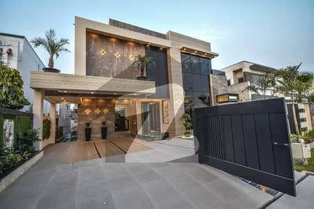 10 Marla Beautifull Modern With Basement Owner Build House Available For Sale In Dha Phase 8