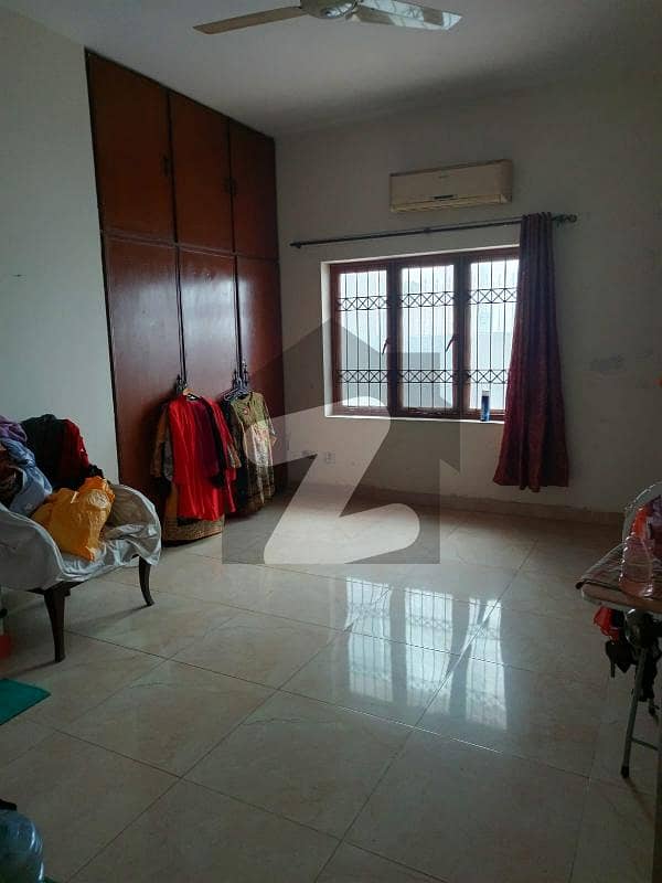Kanal 3bed Lower Portion Available For Rent In Dha Phase 1