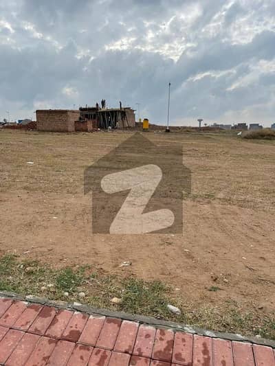 5 Marla Residential Plot For Sale In Bahria Town Phase 8 Block M