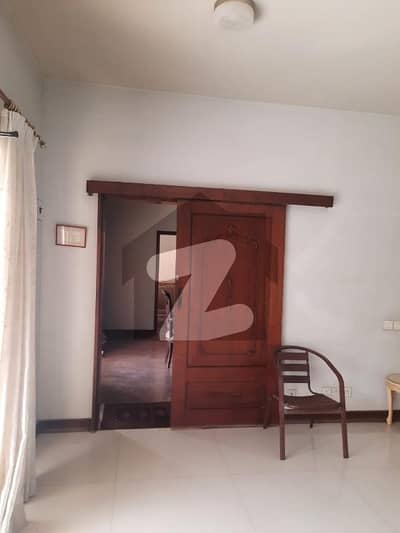 پی ای سی ایچ ایس بلاک 6 پی ای سی ایچ ایس,جمشید ٹاؤن,کراچی میں 6 کمروں کا 5 کنال مکان 70.0 کروڑ میں برائے فروخت۔