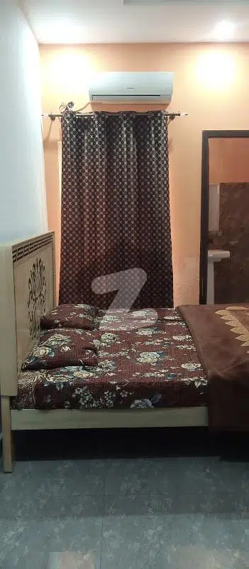 Fully Furnished Room for Bachelors & Jobians