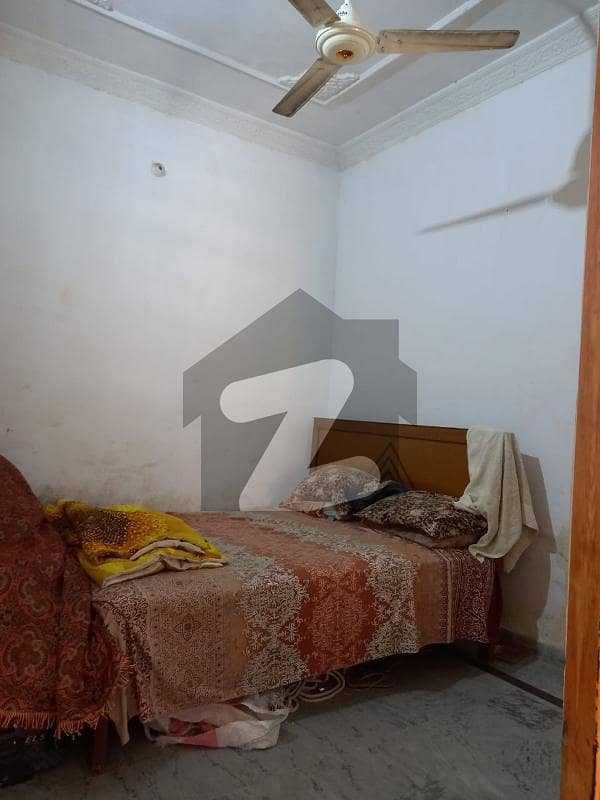 گرجہ روڈ راولپنڈی میں 3 کمروں کا 3 مرلہ مکان 33.0 لاکھ میں برائے فروخت۔