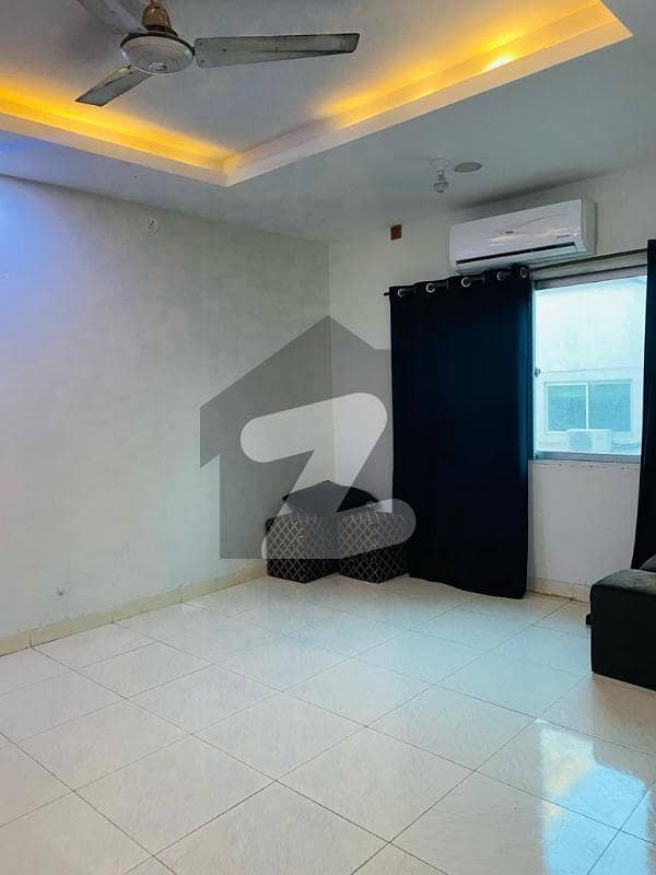 One Bed 600 S/F Apartment In Capital Residence E-11